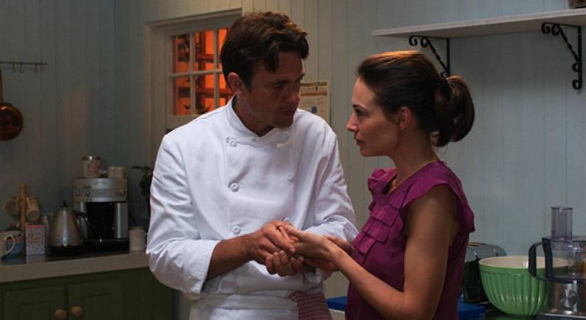 A szerelem konyhája: Nem tudom eldönteni, hogy szimplán unalmas vagy inkább szánalmas a film! (kritika)