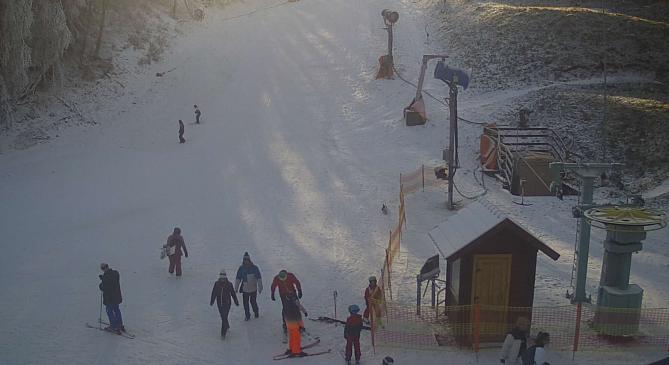 Nyitnak a magyar sípályák