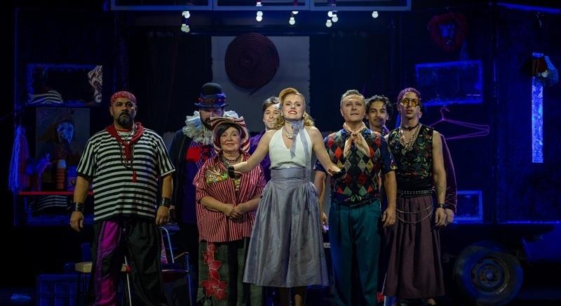 Négyéves kora óta rajong az operákért – Iván Sára kezei között formálódott a Bajazzók zenei világa Kecskeméten