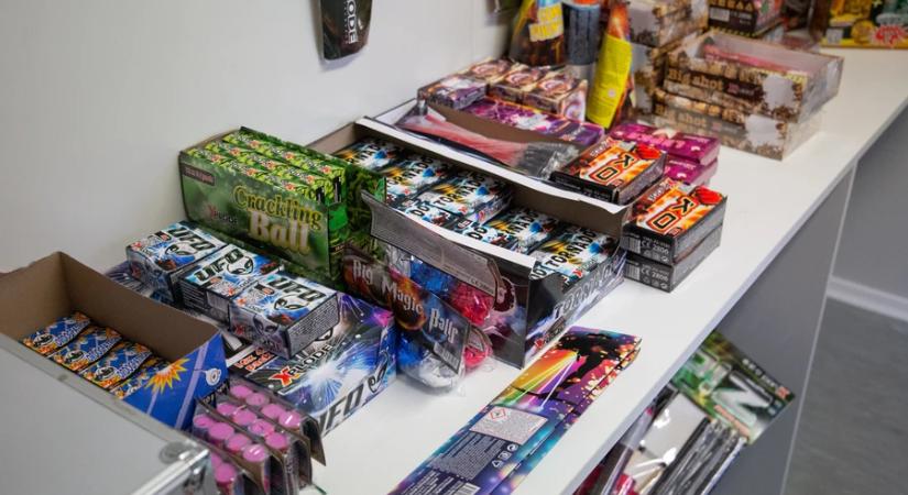 Indul a szilveszteri tűzijáték-szezon: árak, szabályok, figyelmeztetések