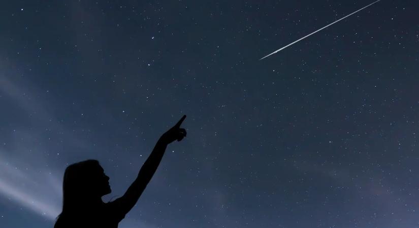 Négyes együttállás és hullócsillag-zápor: különleges égbolt január elején