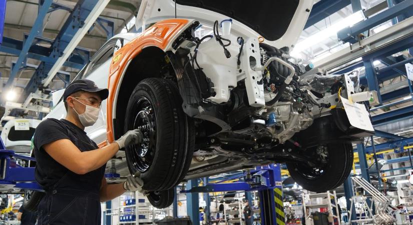 Újabb autóipari óriás mondta ki: nem térnek vissza Oroszországba – komoly megkötéseik vannak, elindult a láncreakció?