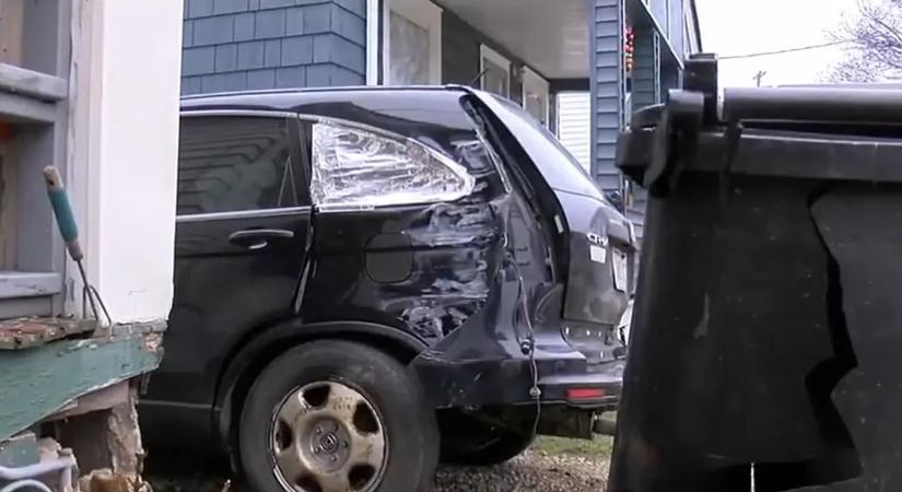 5 perc választotta el a sorsától: ágyban maradt, így megúszta a tragédiát