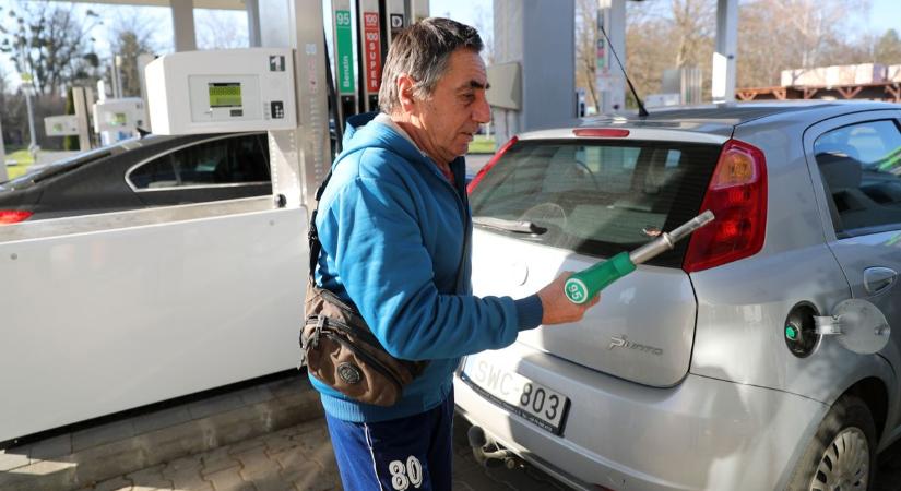 Benzin, gázolaj: nyugi, nem marad el a szilveszter előtti meglepetés