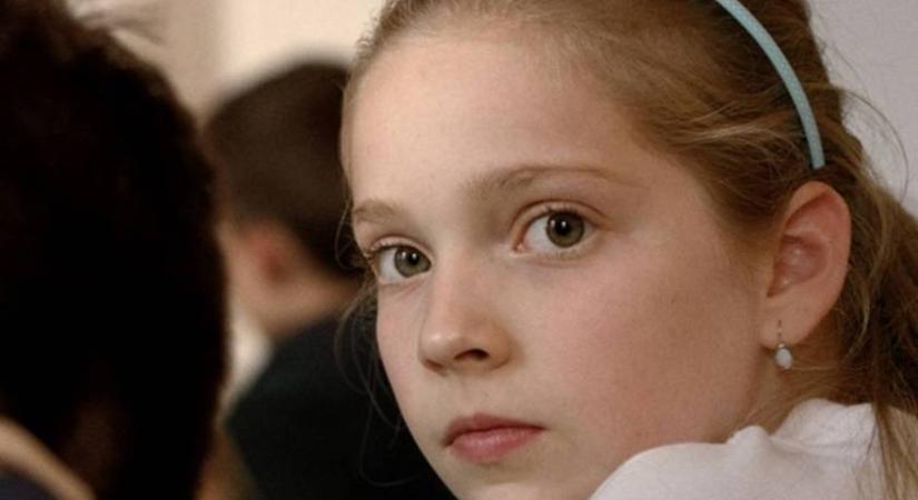 Az Oscar-díjas Mindenki bájos gyereksztárja volt: 23 évesen bombázó színésznő