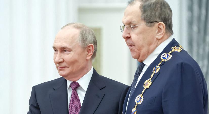 Lavrov azt állítja, az ukránok Putyin rezidenciáját támadták, Zelenszkij szerint ez csak ürügy arra, hogy az oroszok kormányzati épületeket bombázhassanak Kijevben