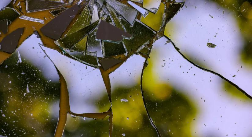 Halálos csapda a lakásban: hatalmas bajt okozhat a rosszul elhelyezett tükör