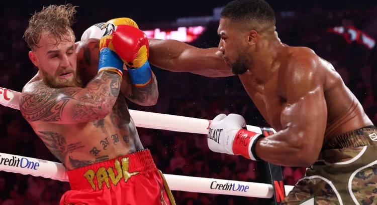 Most érkezett: Jake Paul a pontozólapokon vesztésre állt, volt egy 10-7-es menet is