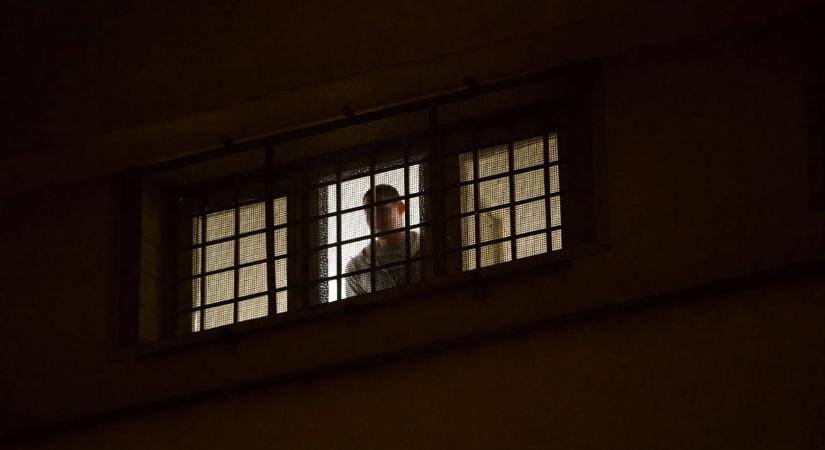 Telex: Kiürítenék a Szőlő utcai javítóintézetet