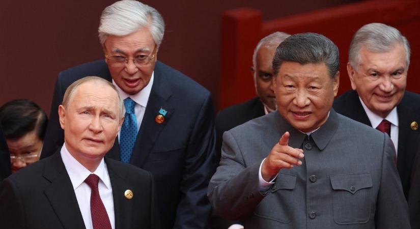 Nekiesett Trumpnak Kína Tajvan miatt, soha nem látott hadgyakorlat indult – Oroszország is beszállna