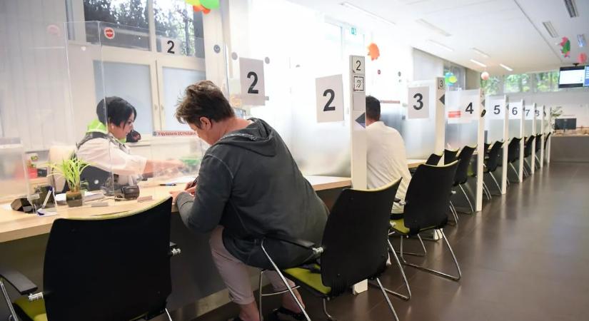 Nehéz dolga lesz, ha sürgős az ügyintézés: mutatjuk, mire van most lehetőség