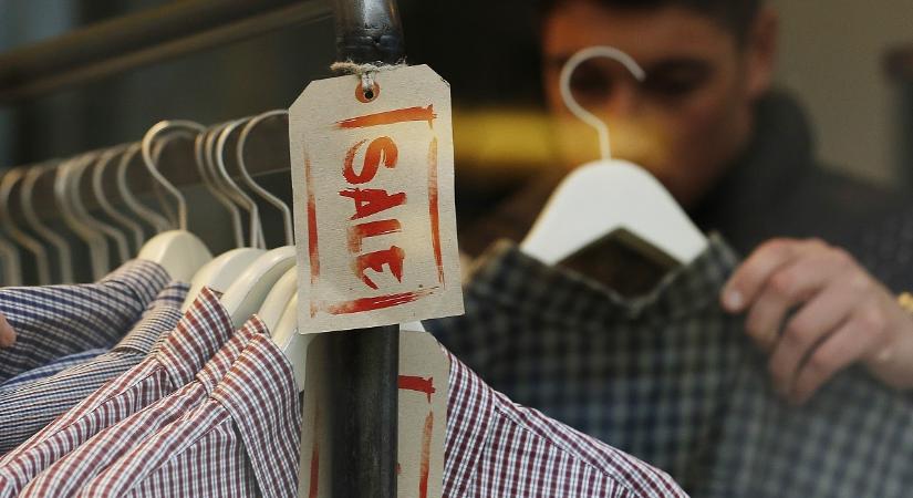 A magyar tőzsdén jegyzett befektető kiskereskedelmi parkokat vásárol Lengyelországban