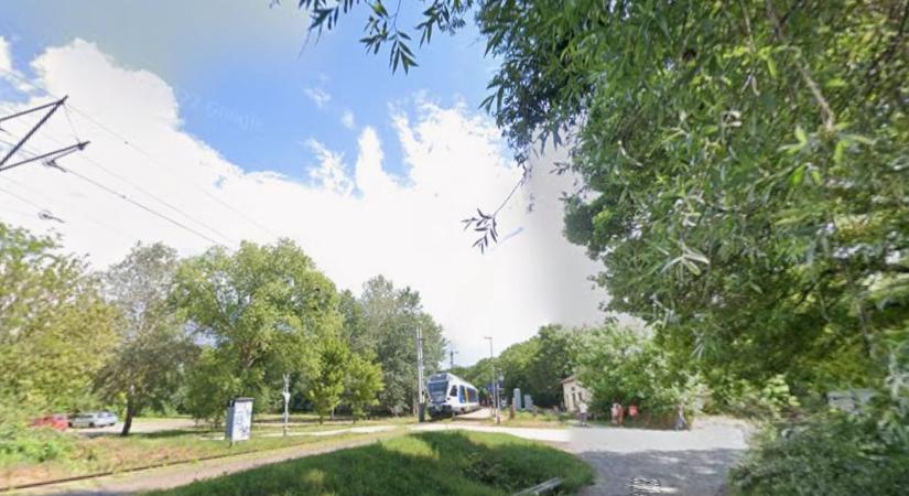 Rejtély Veresegyházán: titokzatos, sérült férfit találtak a sínek között