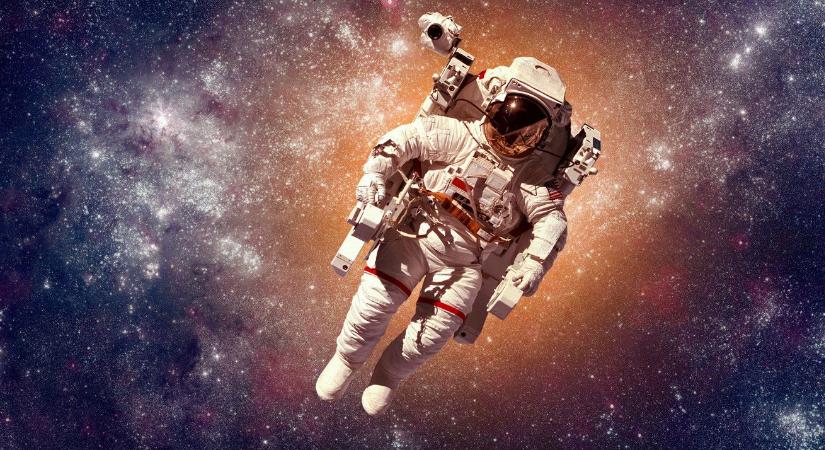 Az űrhajós kimondta az igazságot, ez történik a világűrben igazából, az újságíró percekig kereste a szavakat, sehol nem volt szó erről