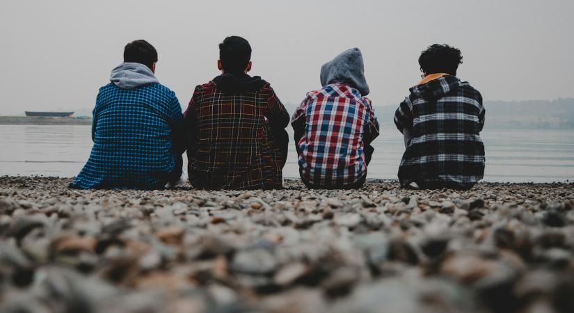 „Az a baj, hogy már nem voltak katonák, ott megnevelték volna őket!” – Sajnálom, de nem a sorkatonaság oldaná meg a generációm problémáit