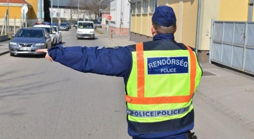 Ha ez a 3 dolog nincs a kocsidban, máris jöhet a bírság: kötelezők, amiket sokan elfelejtenek