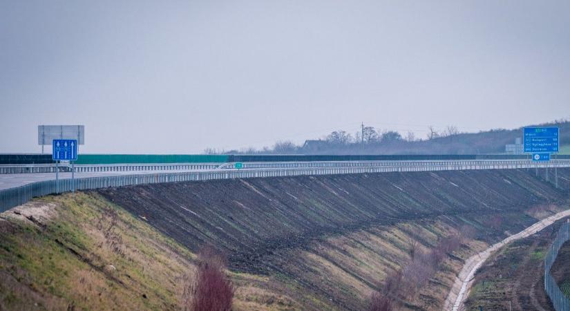 Megnyitják az M30-ast Miskolc és Szikszó között