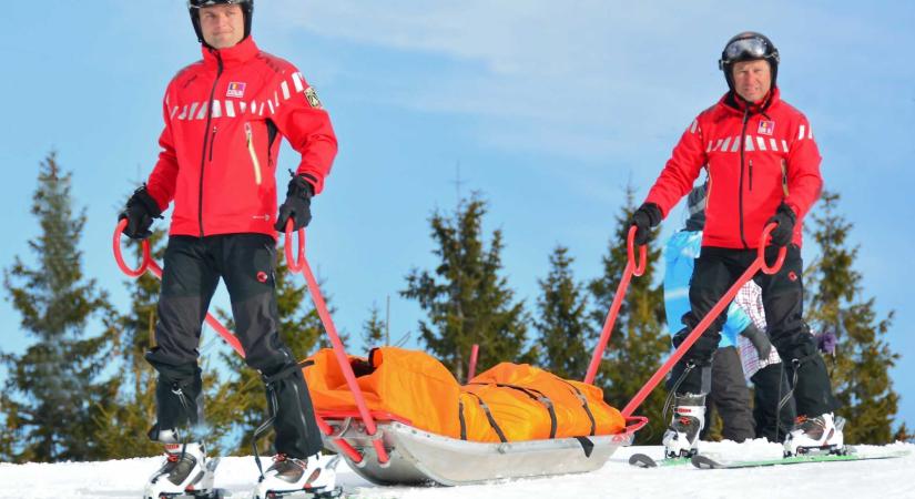 Életét vesztette egy ember a hegyekben