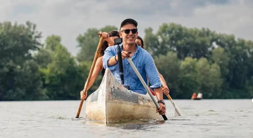 Összeomlás felé: botrány botrányt követett, zuhan Magyar Péter népszerűsége