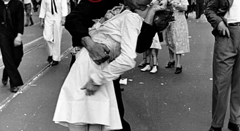 Néhány a Time Square szilveszteri botrányai közül – extra bulvár, extra csillogás