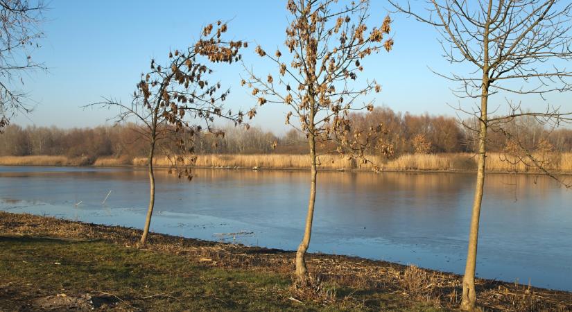 Kiadták a figyelmeztetést: életveszély a Tisza-tónál! Óvatosnak kell lenni 2025 utolsó napjaiban is