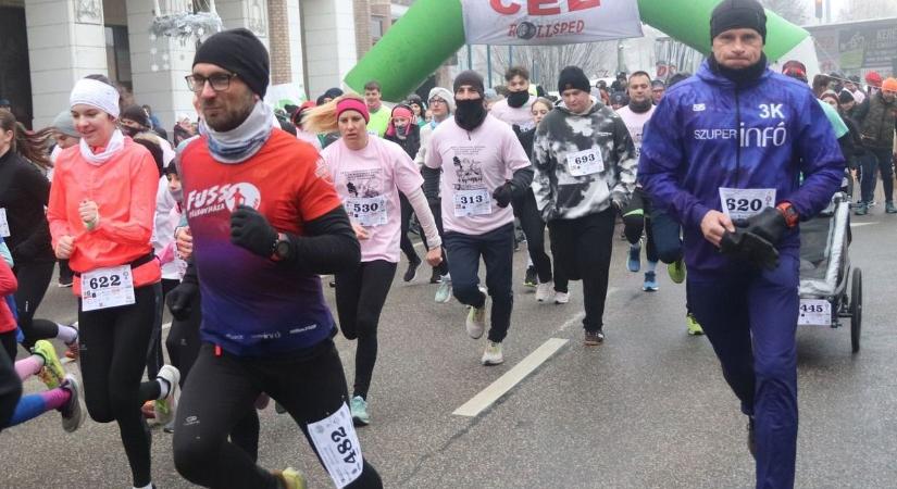 Futással és emlékezéssel zárja az évet Kiskunfélegyháza
