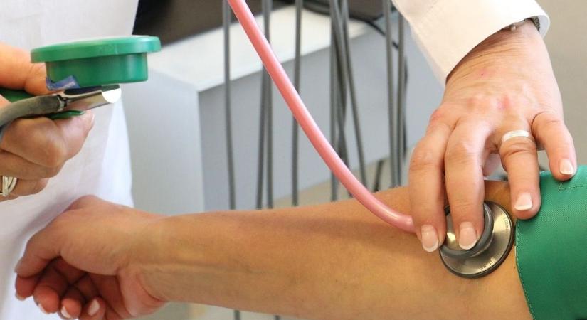 Érvényes TAJ-kártya nélkül nincs ingyenes orvosi ellátás! Érdemes ellenőriznünk a TB-lámpánk színét...