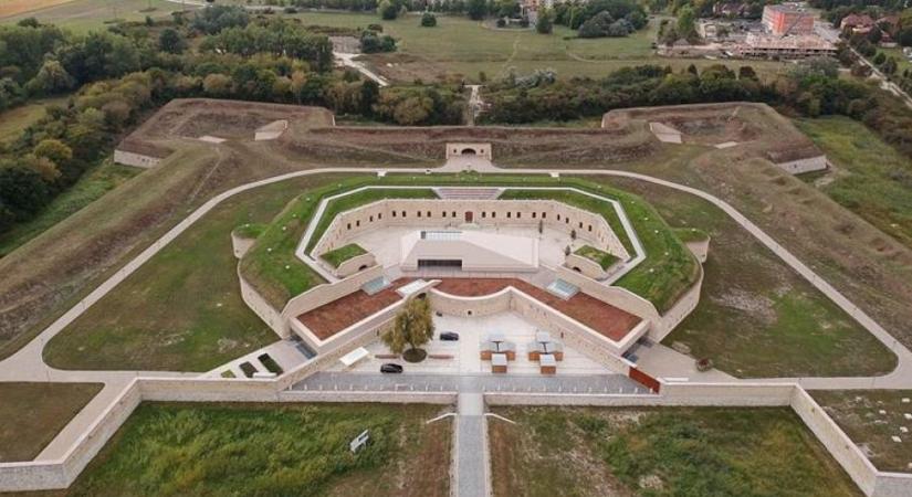 "Ide még visszajövünk"- mondják a turisták Komárom-Esztergom vármegyéről