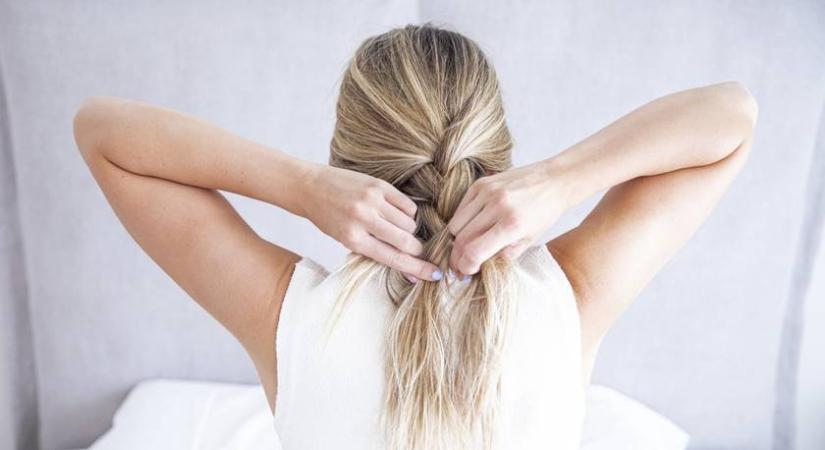 Meseszép frizurák, bárki el tudja készíteni őket: néhány hajcsat kell csak hozzá