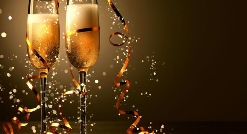 Rendhagyó Híradó, Cserhalmi köszöntője – ezzel készül szilveszterre az RTL