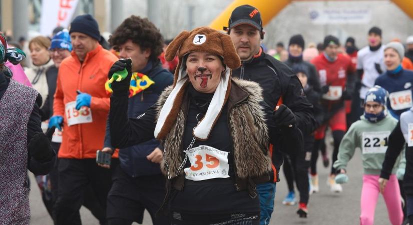 Idén is útnak indul a színes ünnepi had