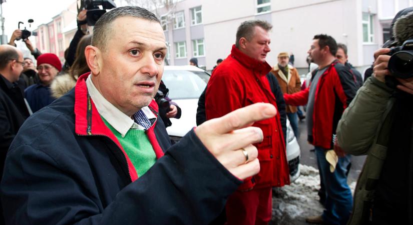 Mesés meggazdagodásáról vallott Lagzi Lajcsi: így tette halomszám táskákba a pénzt