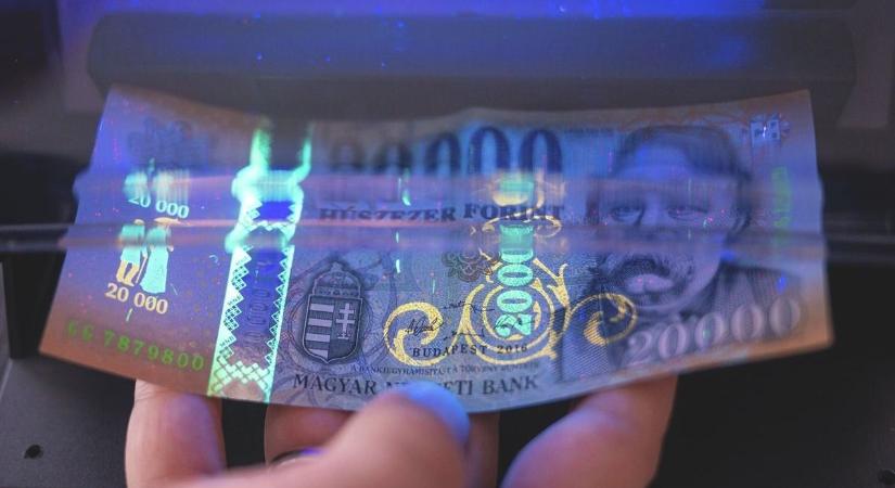 A bank és a földhivatal is kitolt a négygyermekes buszsofőrrel, a kára 4 millió forint