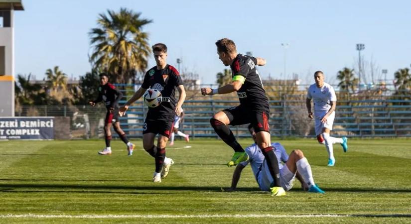 Felkészülés: szerb, illetve szlovén együttesekkel csap össze a DVSC Törökországban