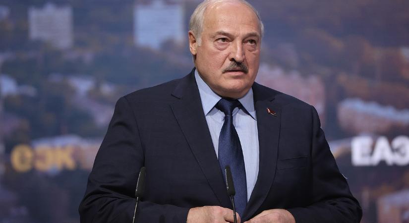 Ezt kérte Lukasenka a Télapótól