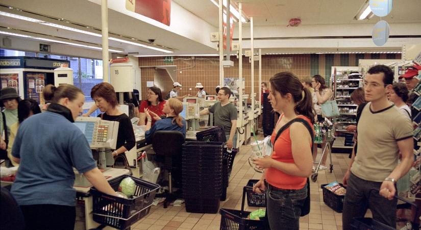 Sokkoló jelenetek a legnépszerűbb hazai boltokban, valami nagyon nem stimmel az inflációval