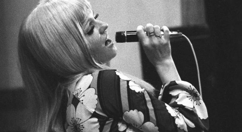 Hátborzongató Cserháti Zsuzsa fiának vallomása: ő talált rá elhunyt anyjára