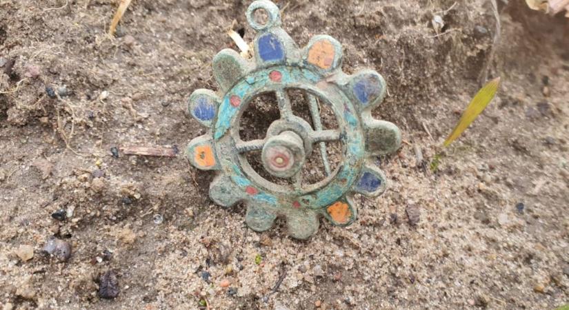 Különösen ritka kincset találtak fémkeresővel Lengyelországban