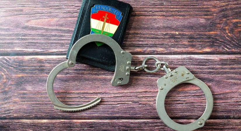 Kíméletlen szilveszteri üzenetet tett közé a magyar rendőrség, felrobbant az internet