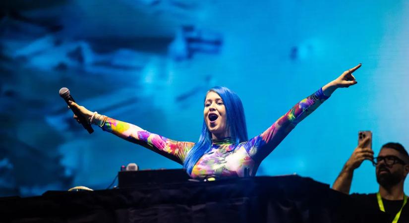 Tűzforró: DJ Regán Lili falatnyi bikiniben mutatta meg tökéletes alakját