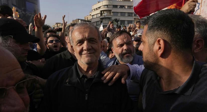 Megijedt az iráni vezetés a tüntetőktől?