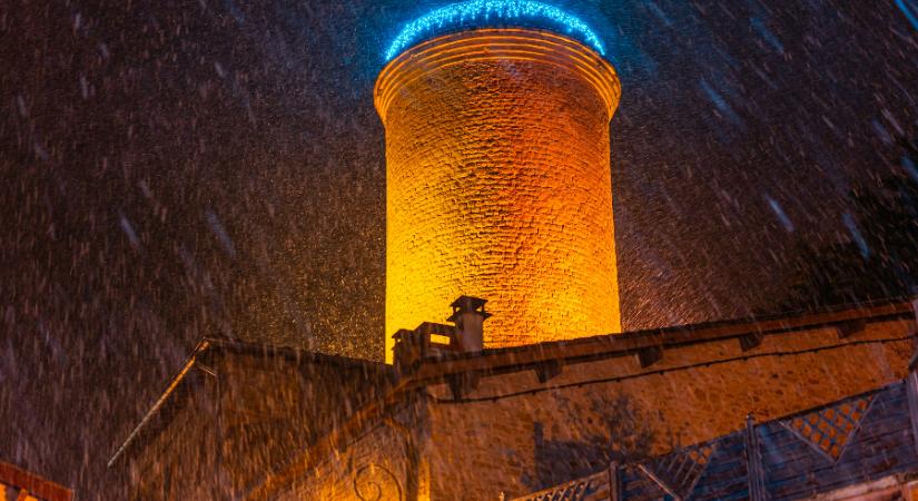 Fagy és havazás vár a szilveszterezőkre