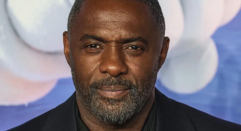 Most jött: Idris Elbát lovaggá ütötte III. Károly