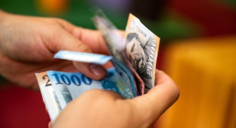 Leszúrt a forint árfolyama