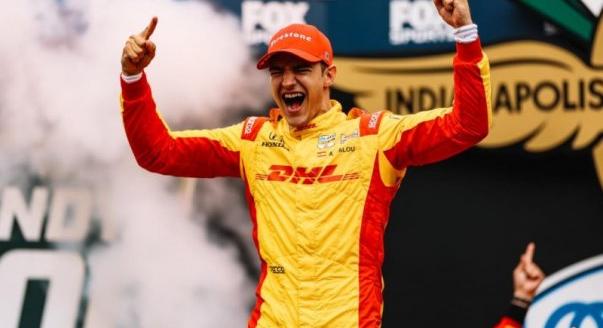 Az év 10 legjobb versenyzője