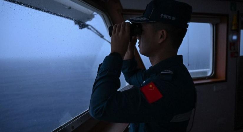 Kína hadgyakorlatba kezdett Tajvan körül