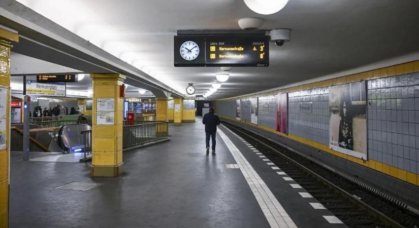 Kegyetlenség: haldokló férfit rabolt ki a tolvaj a metróállomáson