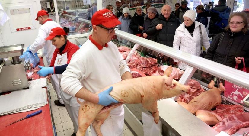 Malac, virsli, kocsonya: durván beindult a szilveszteri roham