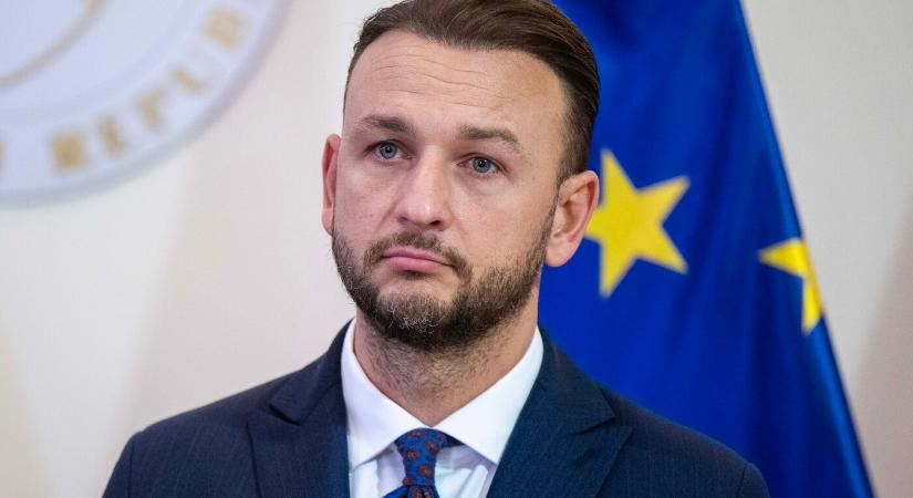 Šutaj Eštok: A bejelentővédelmi törvény változása technikailag nem bonyolult