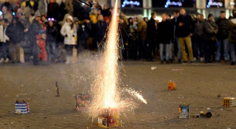 Petárdázás után csak a kár marad: erre figyeljen szilveszterkor is (videó)